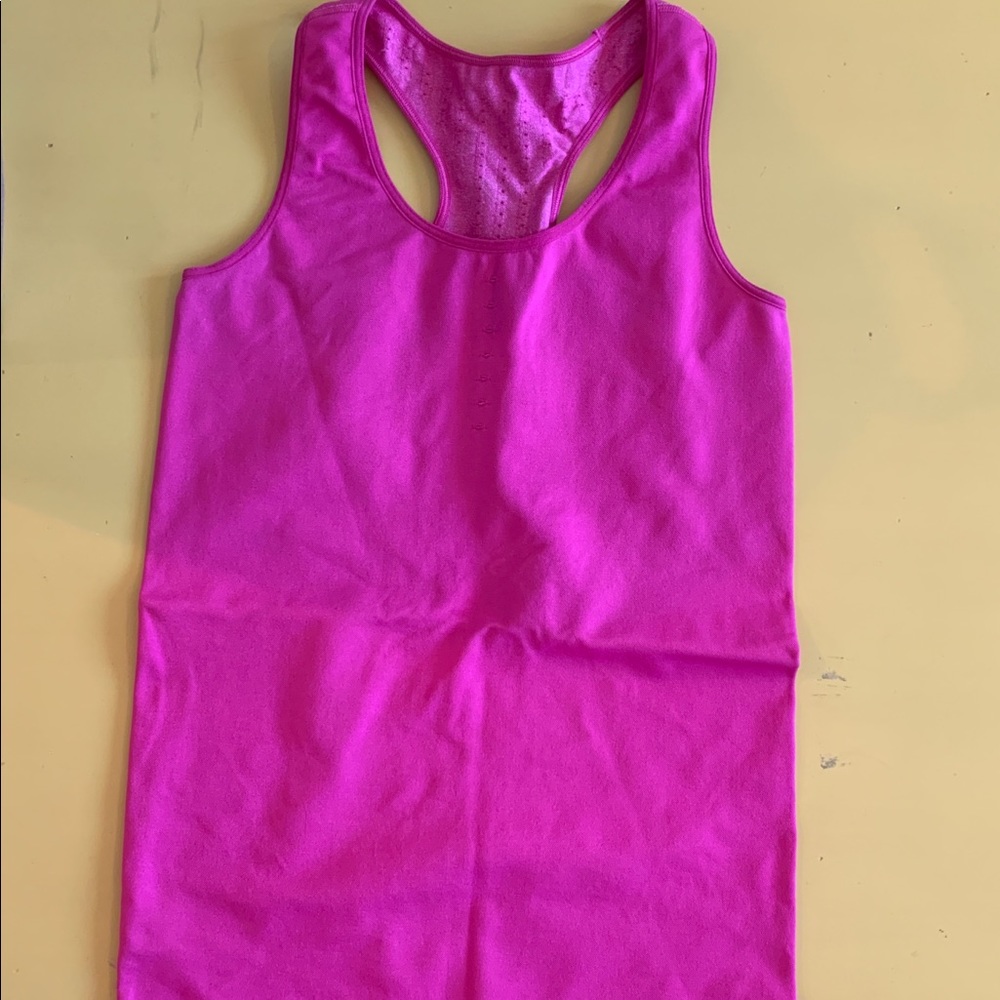 workout tank